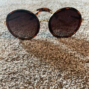 Francesca's Women's Sunglasses